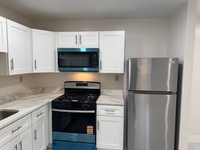 1748 Jancey St in Pittsburgh, PA - Building Photo - Building Photo