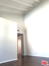 4866 1/2 McConnell Ave in Los Angeles, CA - Foto de edificio - Building Photo