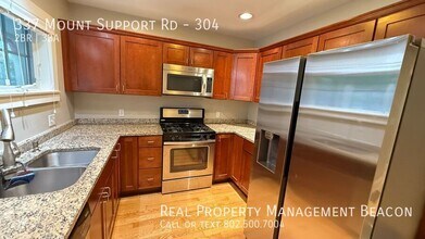 337 Mt Support Rd in Lebanon, NH - Building Photo - Building Photo