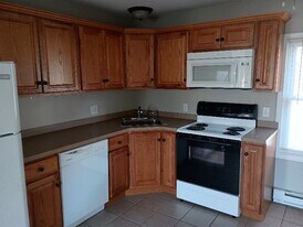 179 Main St in Avoca, PA - Building Photo