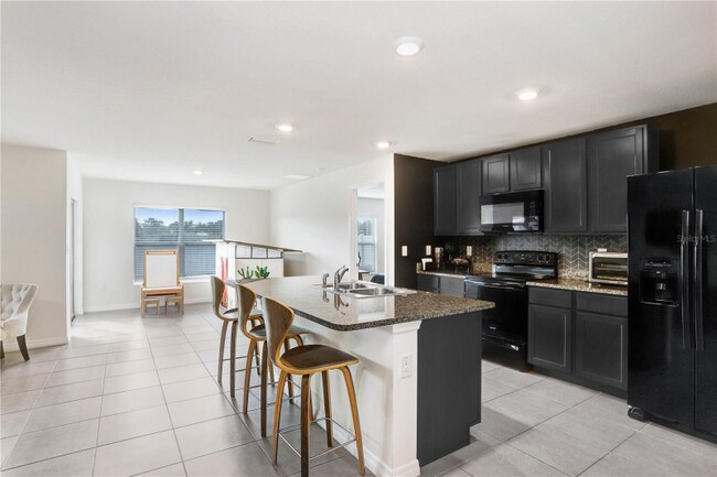 7929 Sail Clover Ln in Zephyrhills, FL - Building Photo - Building Photo