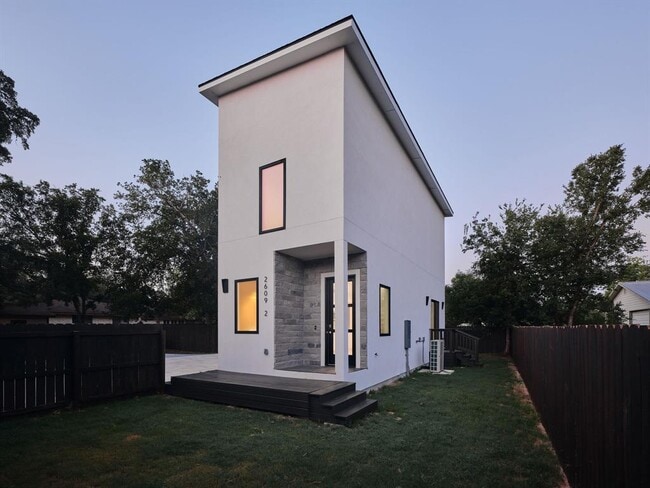 2609 Davis Ln in Austin, TX - Building Photo - Building Photo