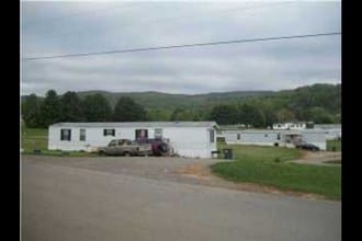 Ferro Rd in Pikeville, TN - Foto de edificio - Other