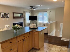 286 Wood Duck Loop in Mooresville, NC - Building Photo - Building Photo