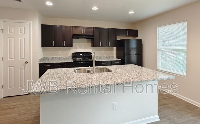 467 Malcross Ave in Jacksonville, FL - Building Photo - Building Photo