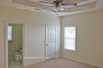 122 Carl Barrett Dr in Canton, GA - Foto de edificio - Building Photo