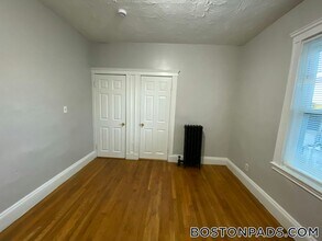 25 Business St in Boston, MA - Building Photo - Building Photo