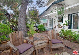 426 Rialto Ave-Unit -A in Los Angeles, CA - Building Photo - Building Photo