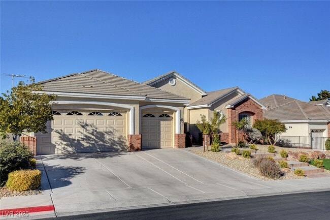 property at 10728 Elm Ridge Ave