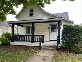 2921 Central Ave in Anderson, IN - Building Photo