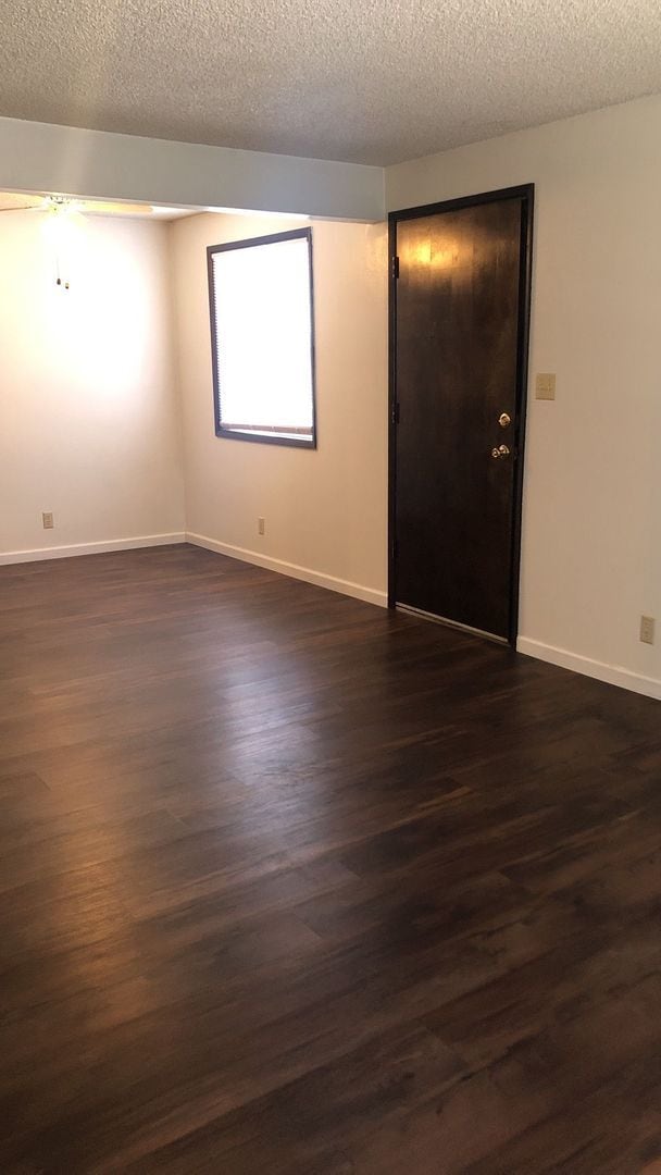 1048-1048 Woodrow Ln in Medford, OR - Building Photo - Building Photo