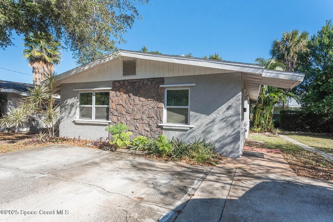 410 Snyder Dr in Cocoa, FL - Building Photo - Building Photo