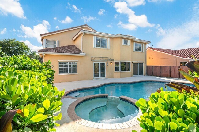 4671 SW 154th Ave