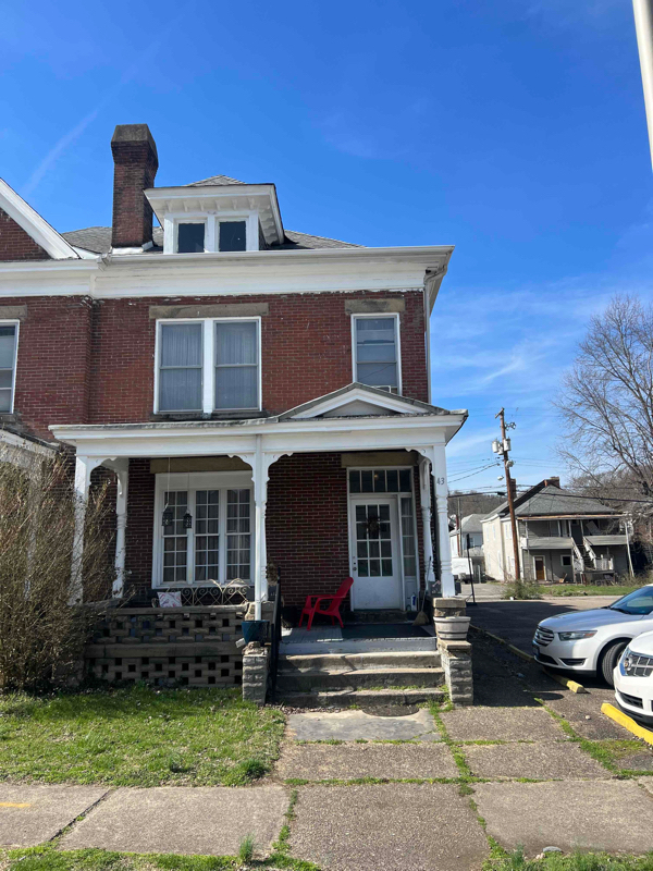 property at 43 N 4th St