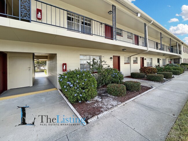 property at 5505 Hernandes Dr