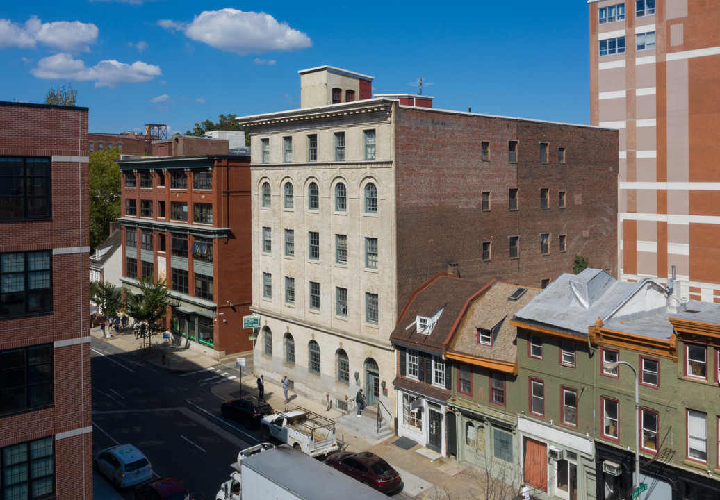 Mulberry Court in Philadelphia, PA - Foto de edificio