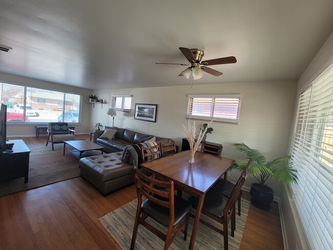 978 Kenton St in Aurora, CO - Building Photo - Building Photo