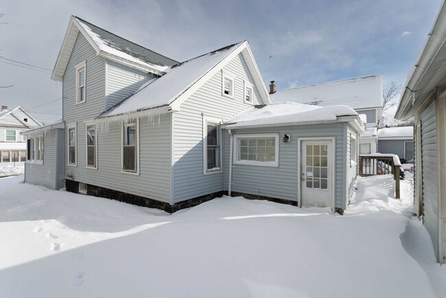 202 Charles Ave in Syracuse, NY - Building Photo - Building Photo