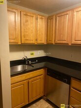 383 Dorchester Ave in Boston, MA - Foto de edificio - Building Photo