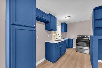 597 Mary St SW in Atlanta, GA - Foto de edificio - Building Photo