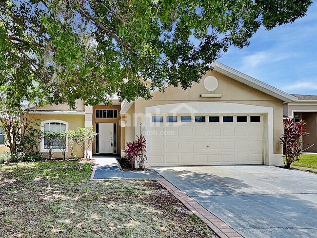 property at 2325 Ole Hickory Dr