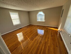 5937 Malcolm Ave in Birmingham, AL - Building Photo - Building Photo