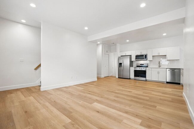 1 Higgins St in Pittsburgh, PA - Building Photo - Building Photo