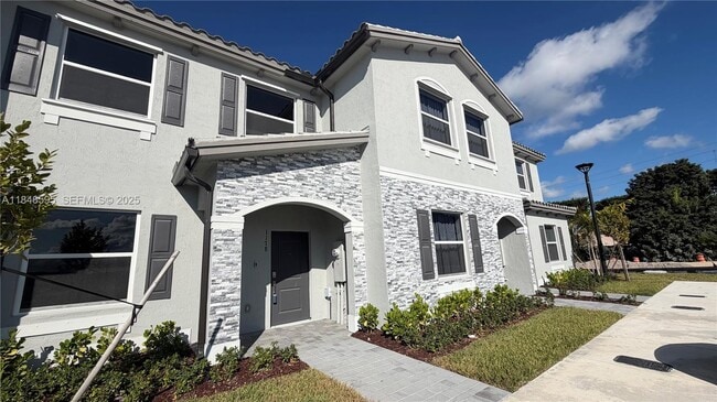 property at 1178 SE 2nd St