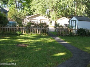 5 Avery St in Saratoga Springs, NY - Building Photo - Building Photo