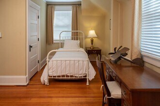 119 S Marshall St in Winston-Salem, NC - Building Photo - Building Photo