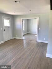 100 W Marshall St in Middleburg, VA - Building Photo - Building Photo