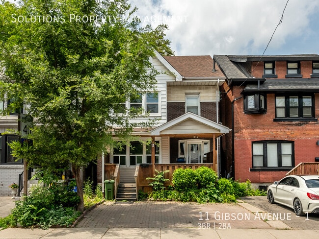 11 Gibson Ave in Hamilton, ON - Building Photo - Building Photo