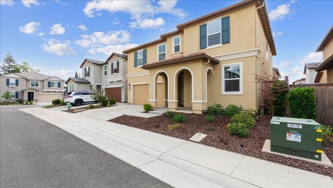 4531 Gray Lodge Loop in Rocklin, CA - Building Photo - Building Photo