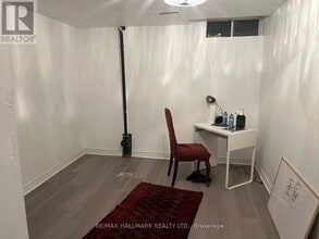 531 Reeves Way Blvd in Whitchurch-Stouffville, ON - Building Photo - Building Photo