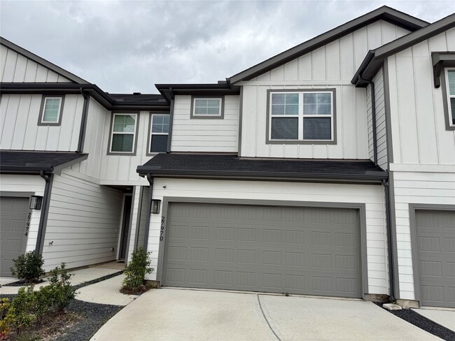 property at 27970 Western Crk Ct