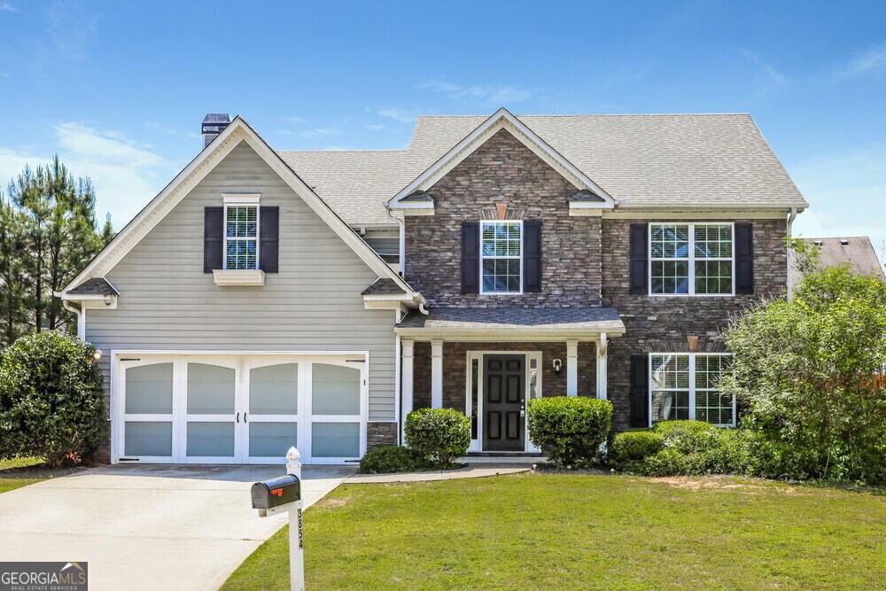 3854 Sagebrush Ln in Snellville, GA - Building Photo