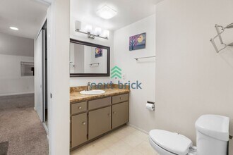 6356 138th Ave NE in Redmond, WA - Building Photo - Building Photo