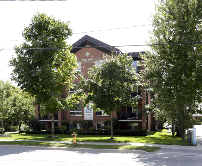 Windmill Terrace in Barrie, ON - Building Photo - Building Photo