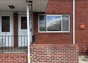 262-280-280 Chamberlain Ave, Unit 4 in Paterson, NJ - Building Photo