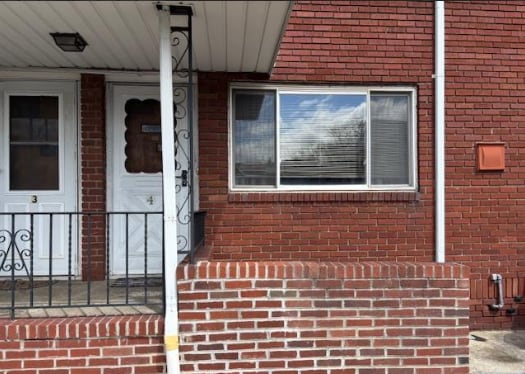 property at 262-280-280 Chamberlain Ave