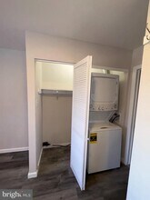 105 Devereaux Ave in Philadelphia, PA - Building Photo - Building Photo