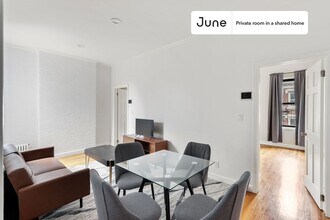 Private bedroom in 4 bed/1 bath Home in New York, NY - Building Photo - Building Photo