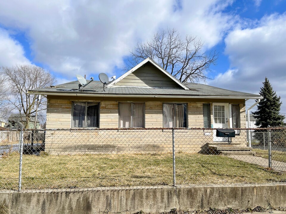 2024 S Mulberry St in Muncie, IN - Building Photo