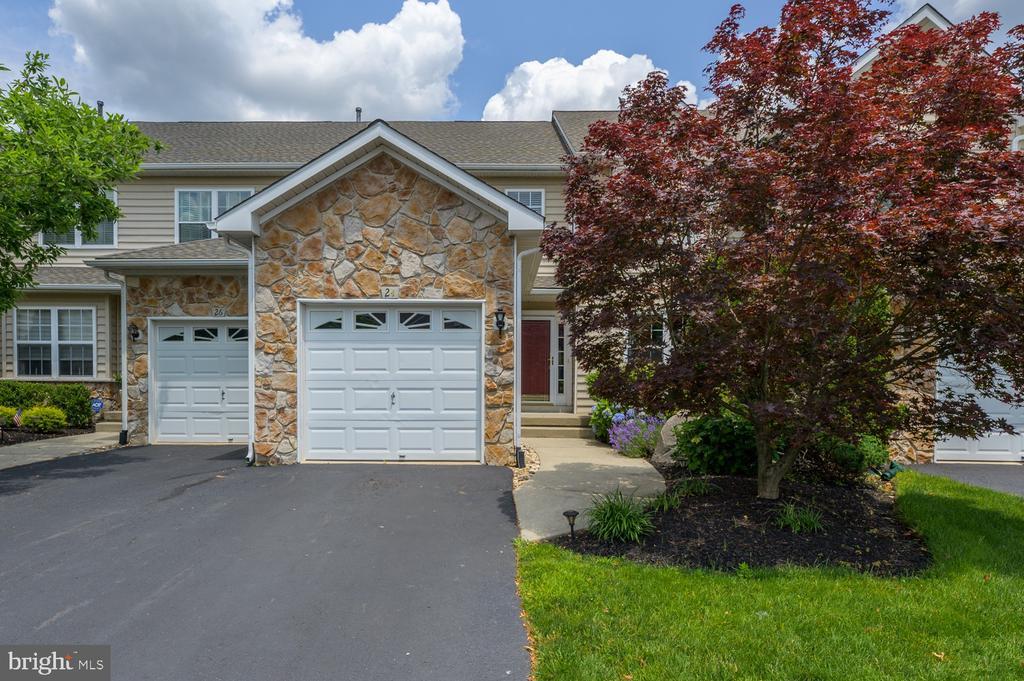 24 Hogan Way in Moorestown, NJ - Building Photo