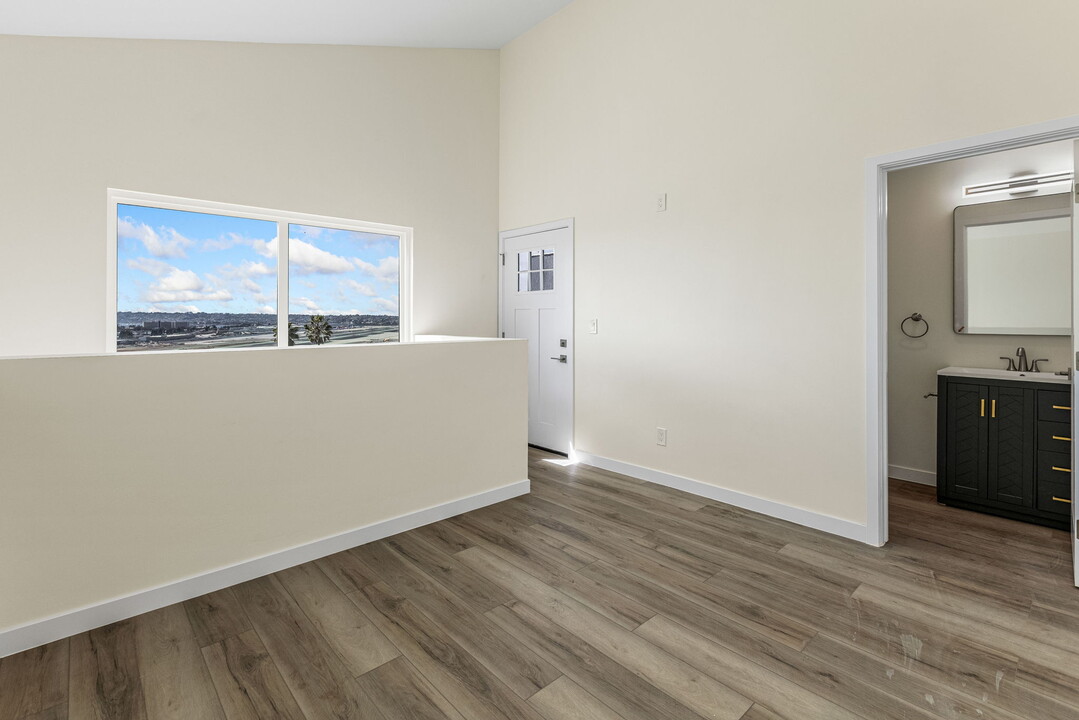 2717 Columbia St in San Diego, CA - Building Photo