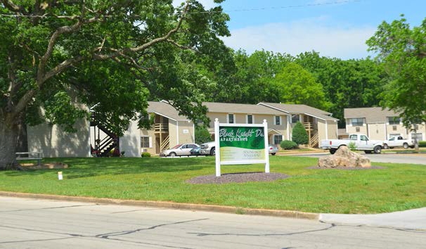 1007 W Columbia St in Farmington, MO - Building Photo