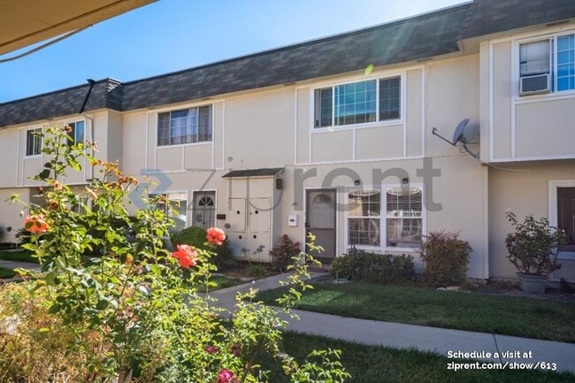 property at 5542 Don Ricardo Ct