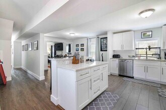 915 3rd St in West Palm Beach, FL - Building Photo - Building Photo