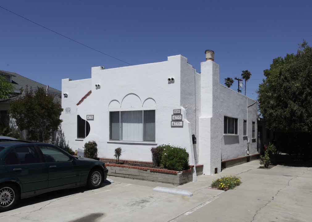 4735 Idaho St in San Diego, CA - Building Photo