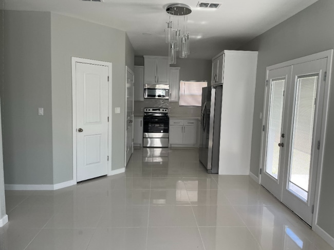 312 W Rutherford Ave in Edinburg, TX - Building Photo - Building Photo